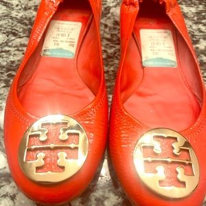 Tory Burch flats !